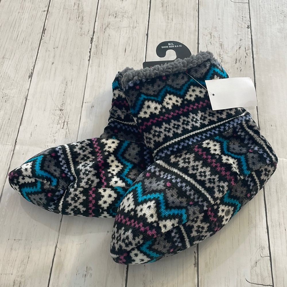 Women’s Blue Aztec Slipper Booties M/L
